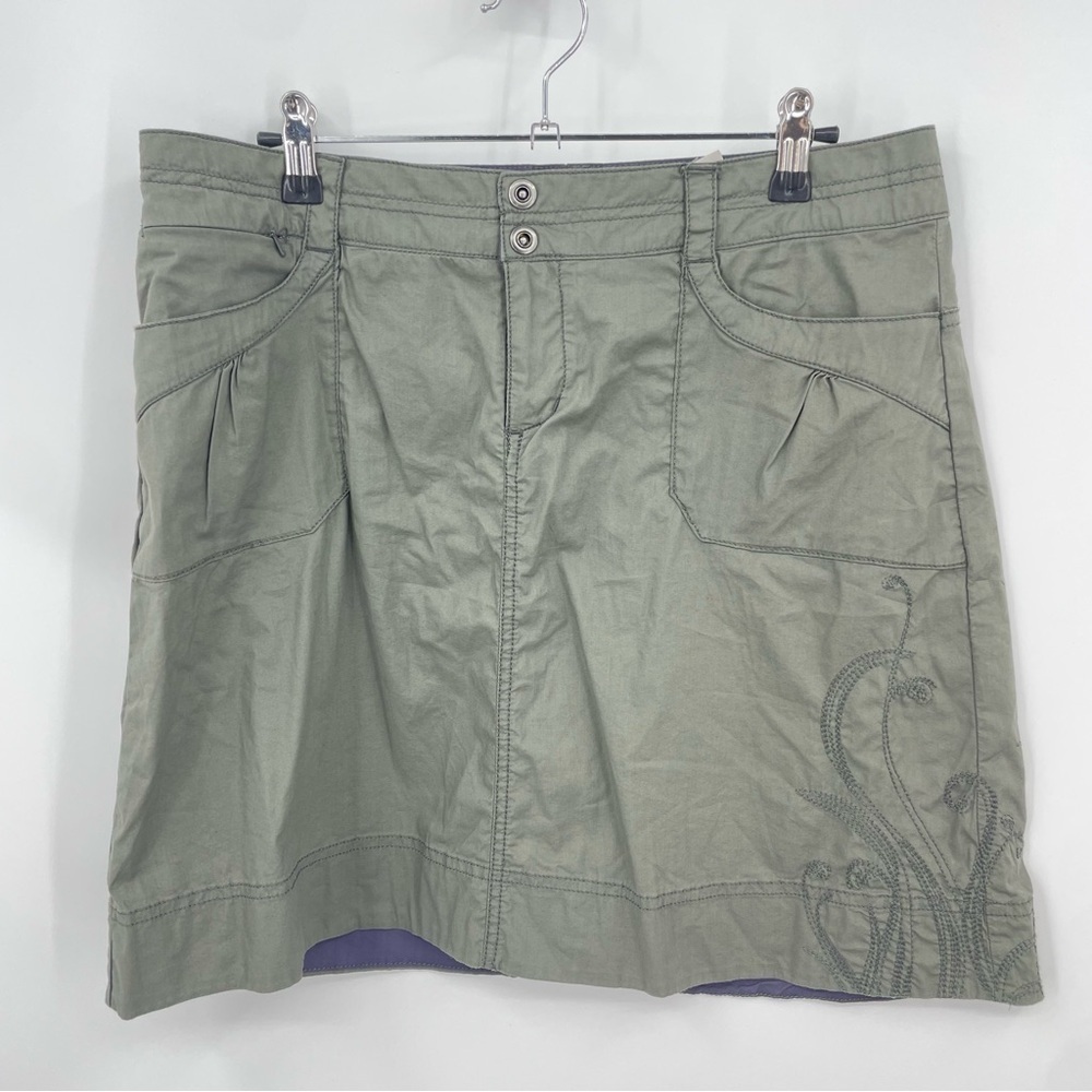 REI Skirt Green Hiking Activewear Outdoor Floral Embroided Women's Size 10